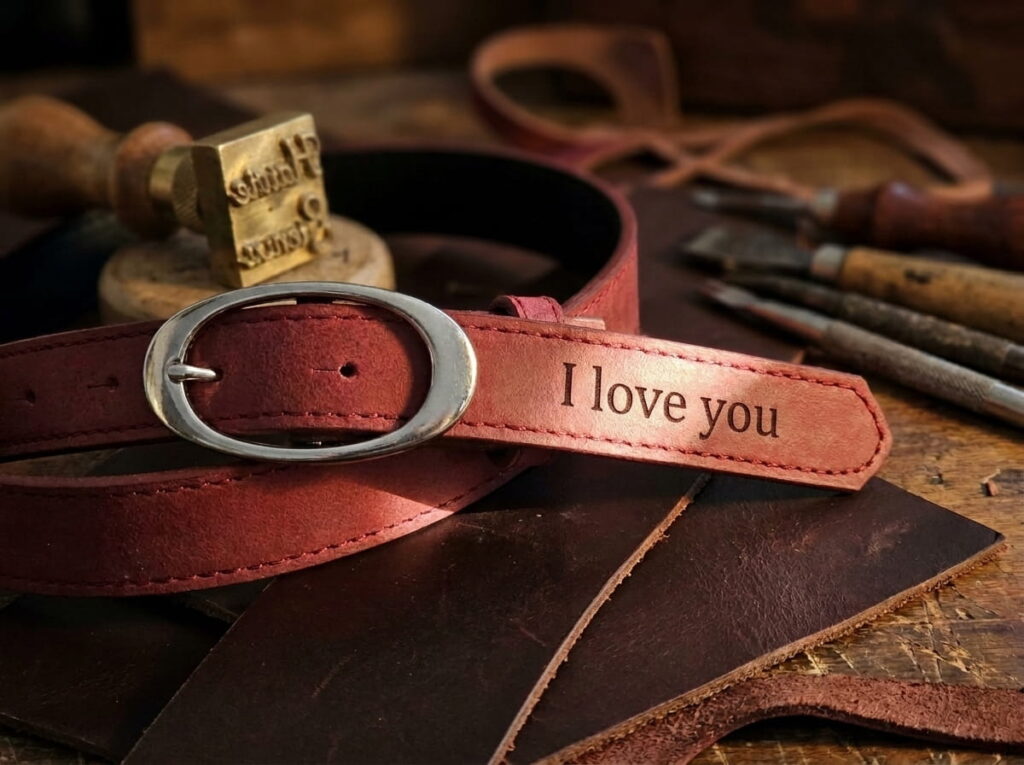Ceinture en cuir personnalisée gravée Cuircom